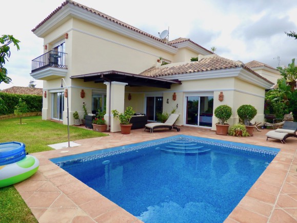 Villa in Mijas Costa, Costa del Sol